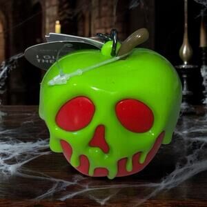 Bath & Body Works Evil Queen GITD Pocketbac Holder Disney Villains Poison Apple
